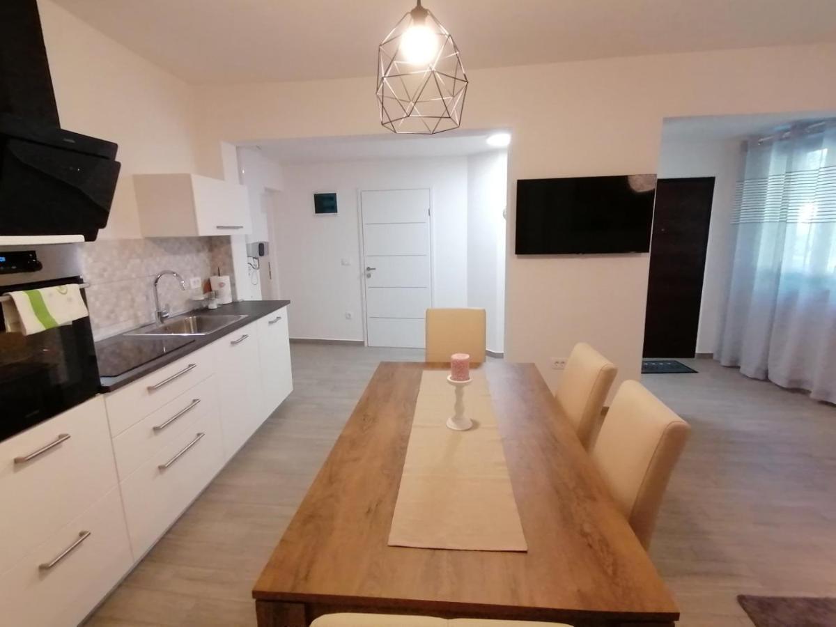 Apartments Pepe Novigrad Istria Exterior foto
