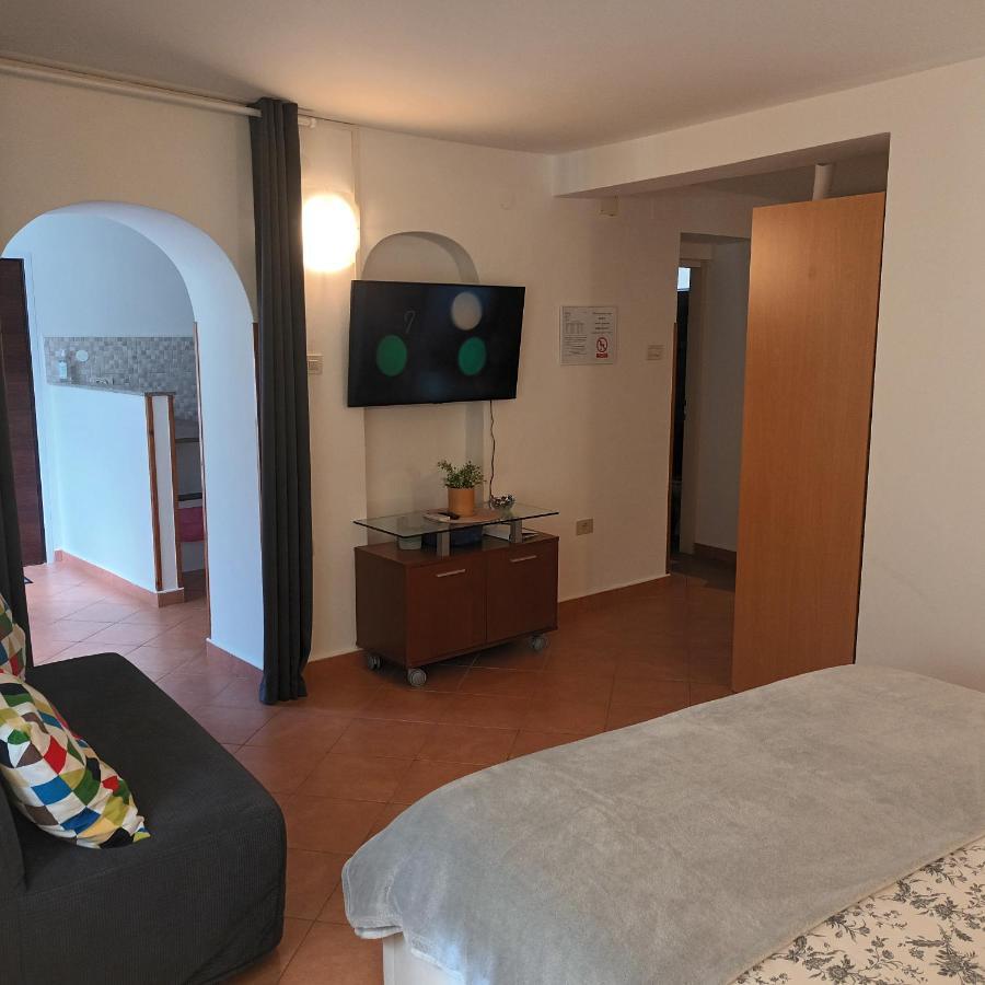 Apartments Pepe Novigrad Istria Exterior foto